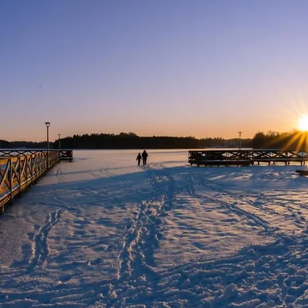 Letniskowy Na Kaszubach Z Balia Ogrodowa بيت للعطل Gowidlino